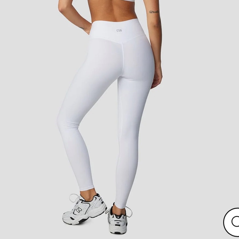Crop Shop Boutique Serenity White Leggings Size M